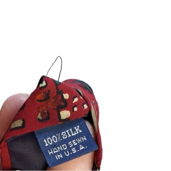 2/$15 J. Garcia Mens Holiday Necktie Red 57.75" Green Trees Winter Tie 100% Silk - Picture 6 of 6